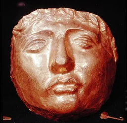 Dodenmasker, uit Ras-Shamra
